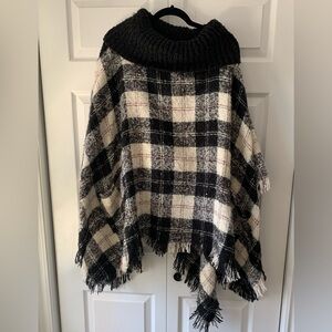 torrid Black, Cream & Red Plaid Fringe Poncho